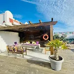 Hostel Alex Surf *