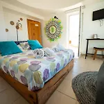 Alex Surf Hostel