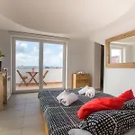Hostel Alex Surf