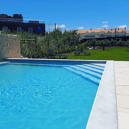 Alex Surf Hostel *