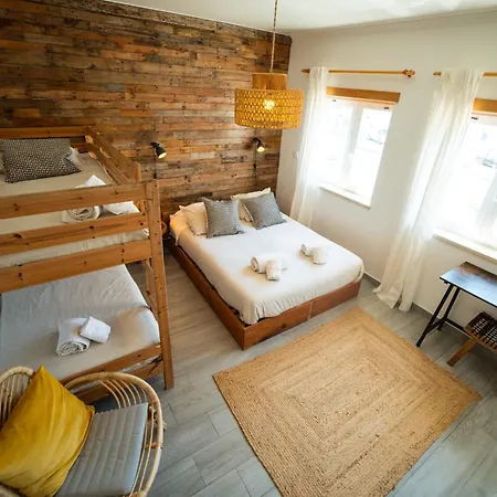 Hostel Alex Surf *