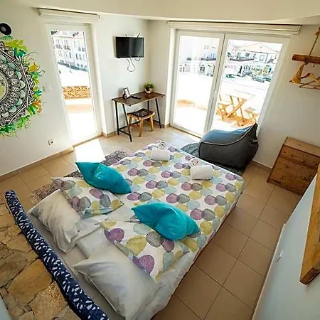 Auberge de jeunesse Alex Surf *
